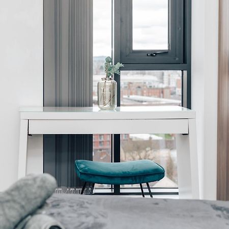 Luxury 2 Bedroom Apartment, Broad Street Birmingham Eksteriør billede