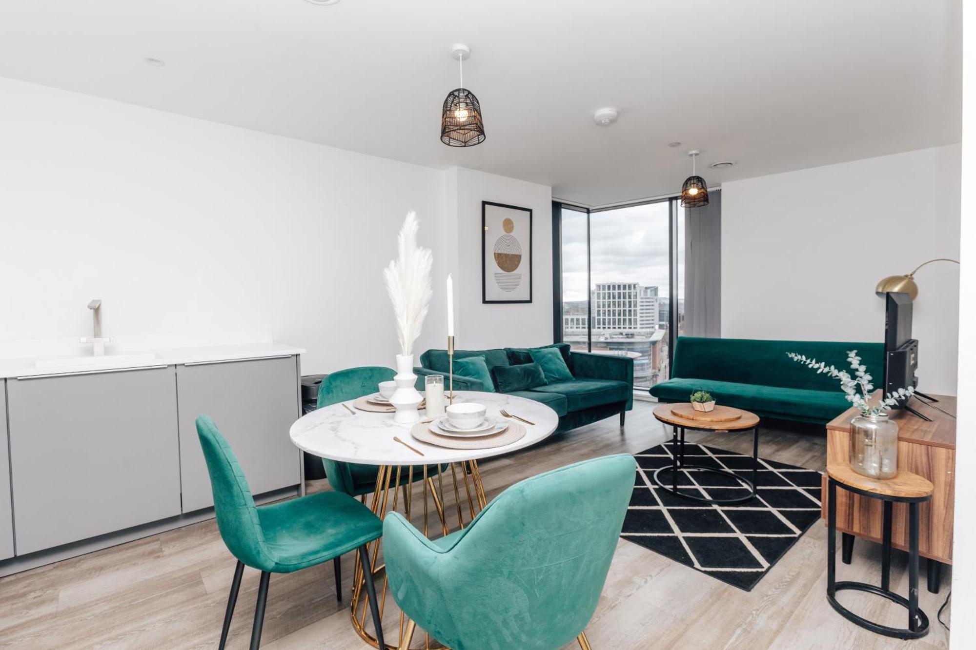 Luxury 2 Bedroom Apartment, Broad Street Birmingham Eksteriør billede